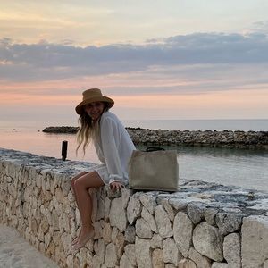 Meet your Posher, Haley